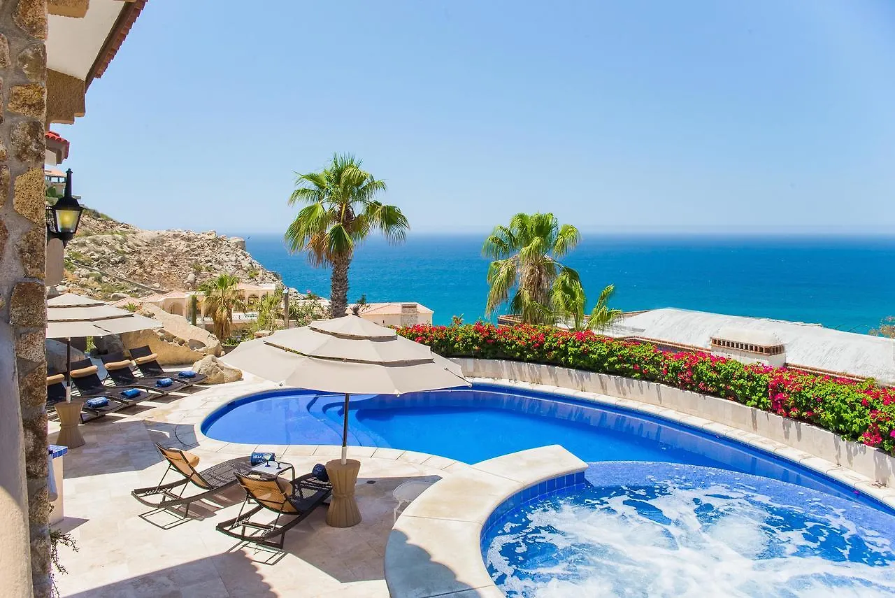 Private Retreat With Large Pool Deck At Villa Isla 卡波圣卢卡斯